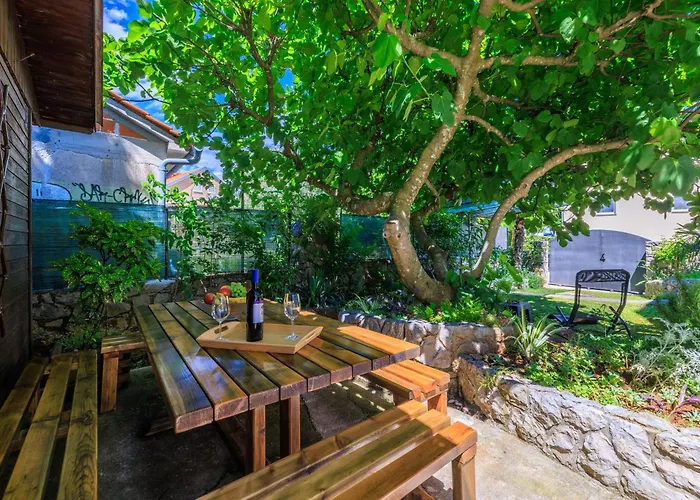 Lokvica Apartament Omišalj