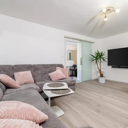 Lokvica Apartament